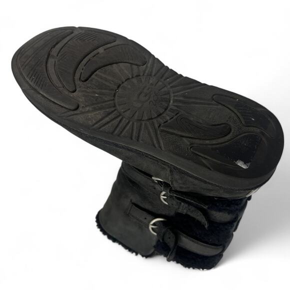UGG | 7 | Becket Water Resistance Sherpa Suede Boots Womens Black Winter - Picture 5 of 6